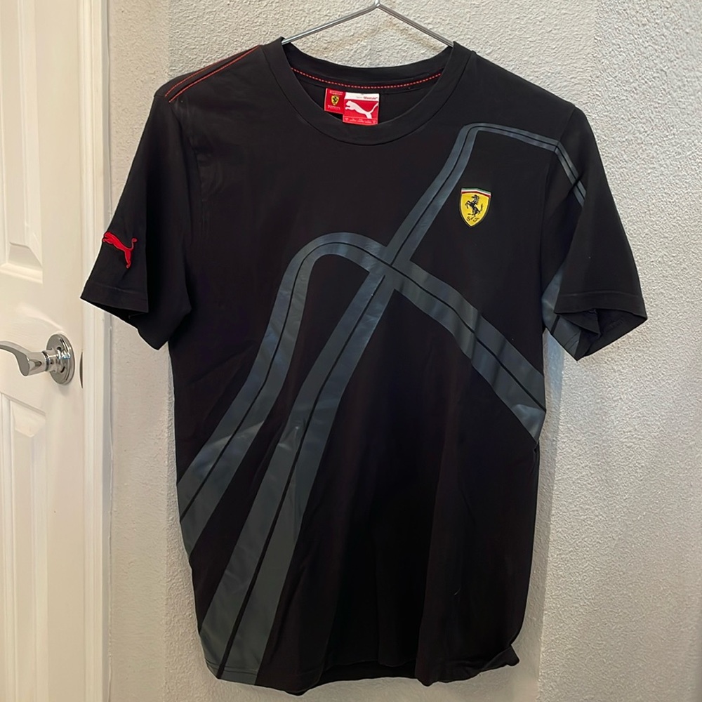 Ferrari t-shirt